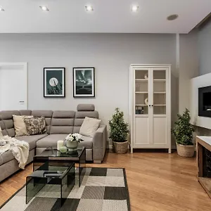 Apartment Piedmont - Loftaffair